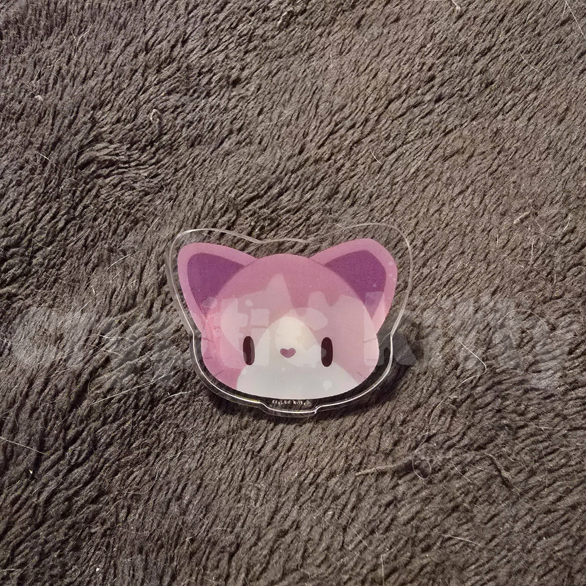 kitty acrylic pin
